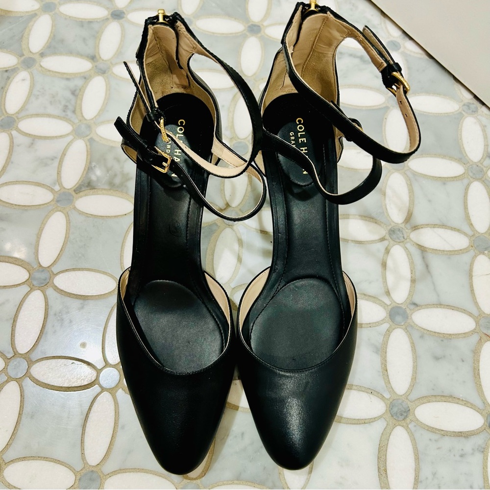 Cole Haan Grand.OS Black Leather Wedge Heels Size 9 Double Ankle Strap Gold Zip - Picture 5 of 11